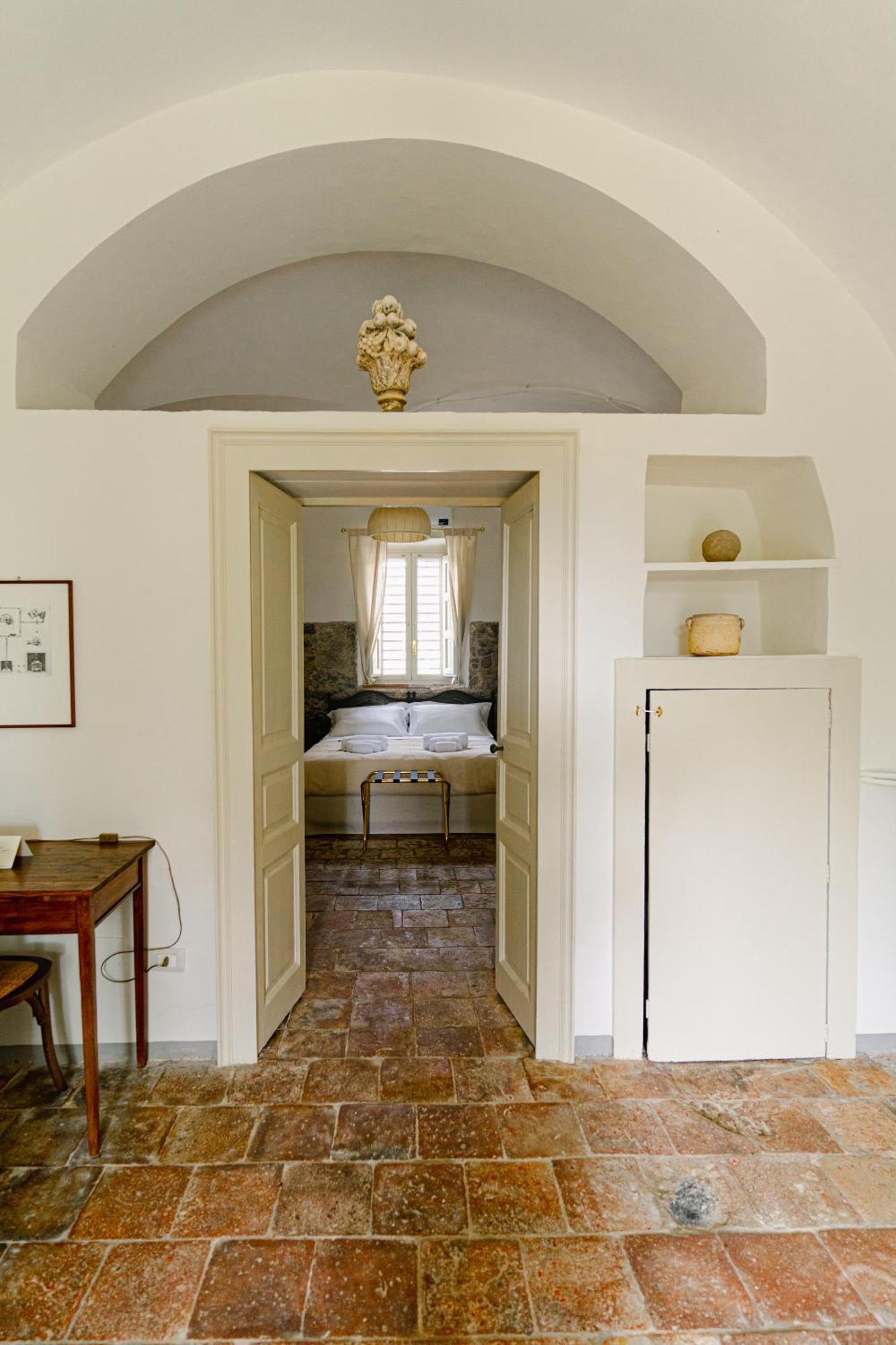 Tenuta Rustica 1519 Roccella Valdemone ภายนอก รูปภาพ